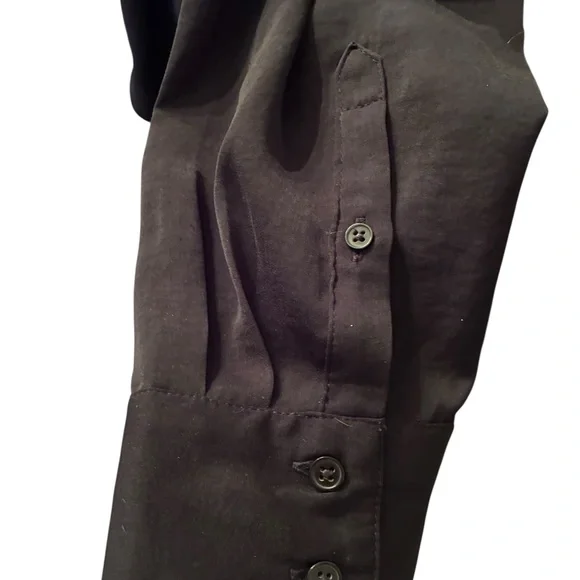 Banana Republic Classic Black Button Down Shirt‎ - Picture 7 of 8